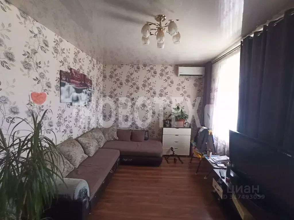 Дом в Краснодарский край, Крымск ул. Гагарина (83 м) - Фото 1