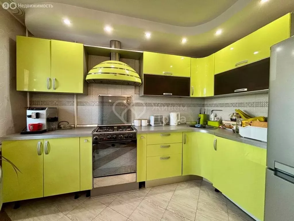 2-комнатная квартира: Волгоград, Ардатовская улица, 2 (65.5 м) - Фото 1