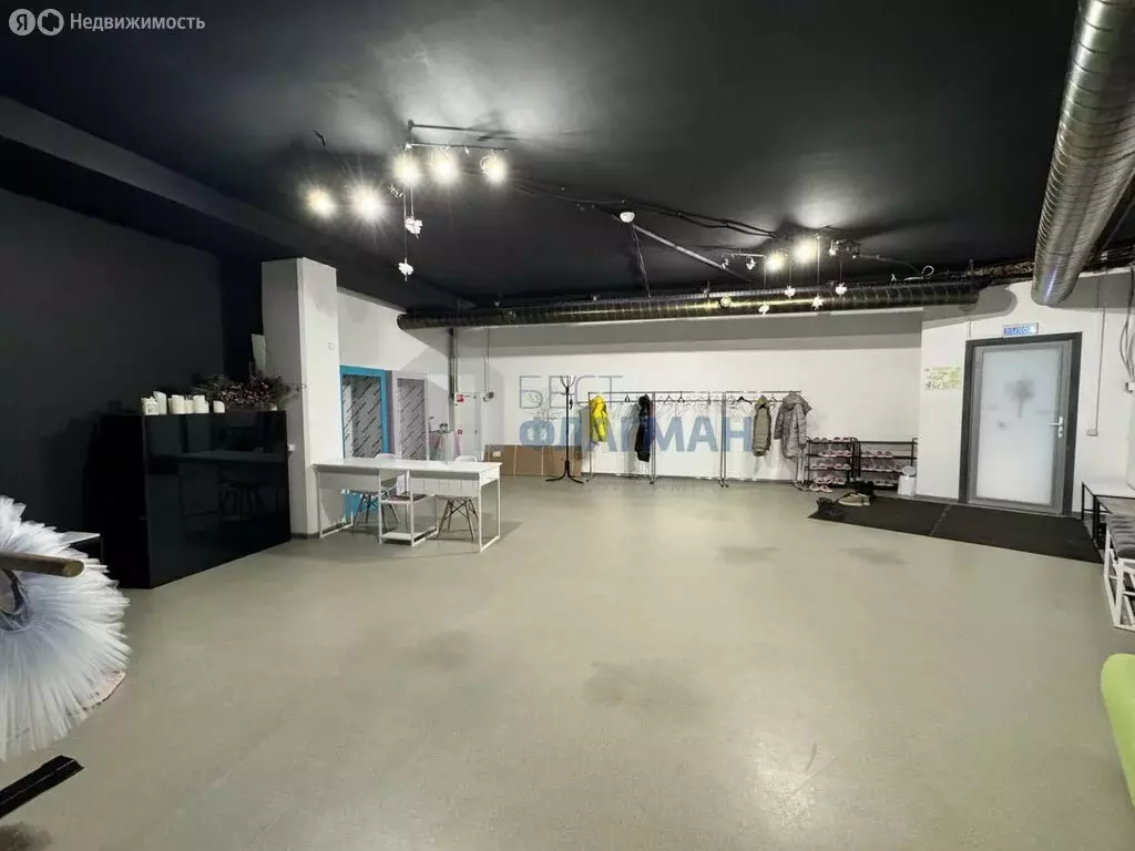 Помещение свободного назначения (550.5 м) - Фото 1