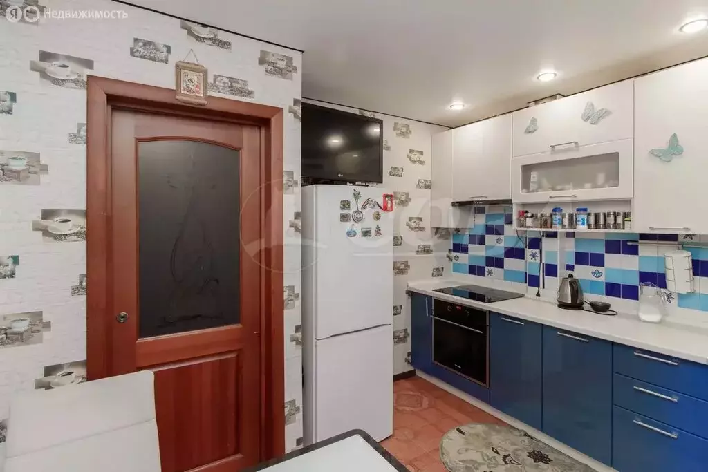 2-комнатная квартира: Тюмень, Широтная улица, 112к1 (50 м) - Фото 1