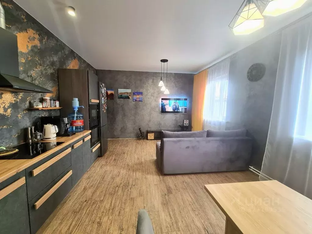 Дом в Астраханская область, Астрахань Царевский пер., 45 (125 м) - Фото 2