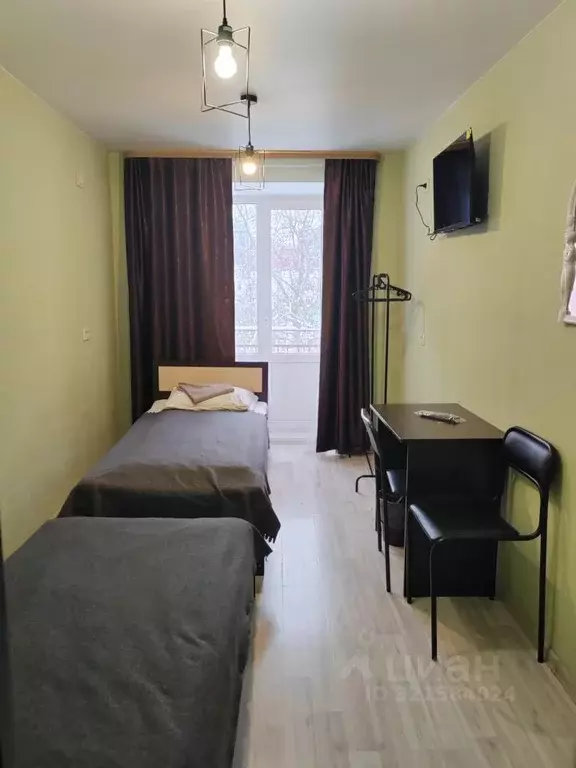 Комната Свердловская область, Екатеринбург ул. Вайнера, 13 (11.0 м) - Фото 1