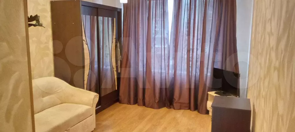 2-к. квартира, 67 м, 2/9 эт. - Фото 0