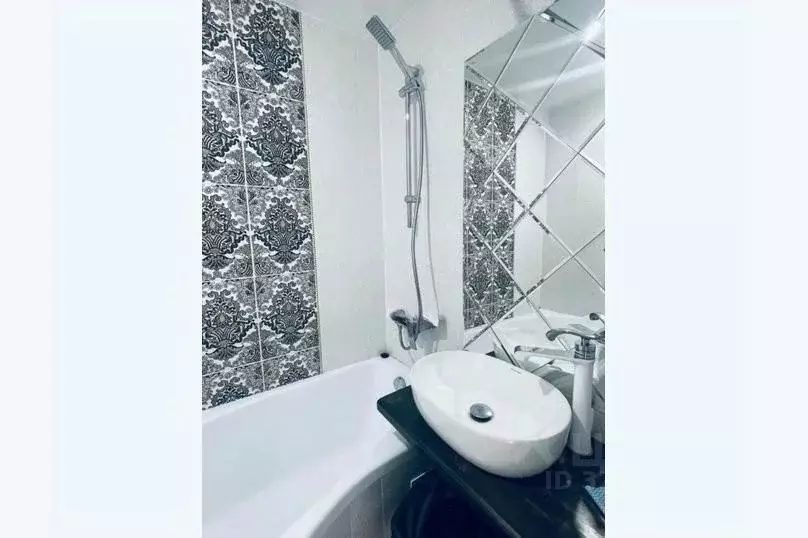 2-к кв. Крым, Феодосия ул. Чкалова, 96 (62.0 м) - Фото 2