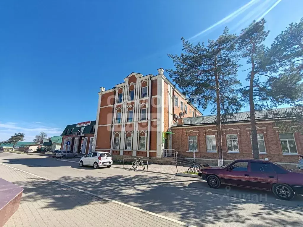 Офис в Краснодарский край, Абинск ул. Парижской Коммуны (15 м) - Фото 1