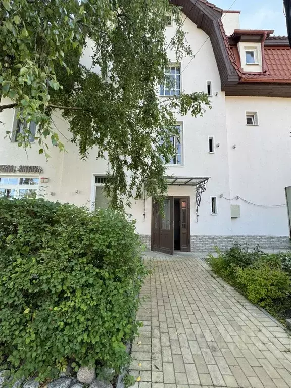 4-к кв. Калининградская область, Зеленоградск ул. Ленина, 12 (136.7 м) - Фото 1