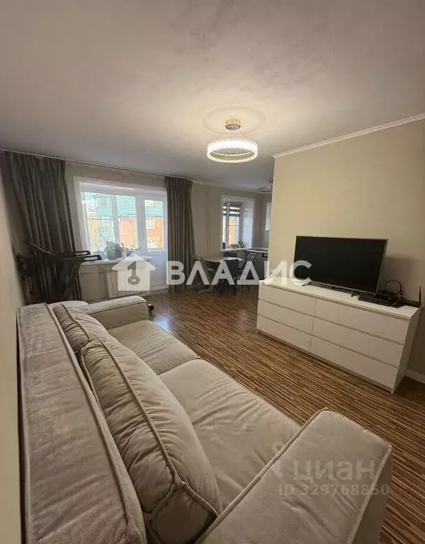 3-к кв. Бурятия, Улан-Удэ ул. Фрунзе, 13 (54.0 м) - Фото 0