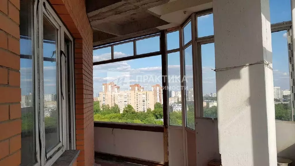 Продается 3-комнатная квартира - Фото 2