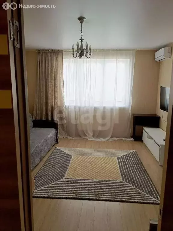 3-комнатная квартира: Краснодар, микрорайон Юбилейный, улица Генерала ... - Фото 1