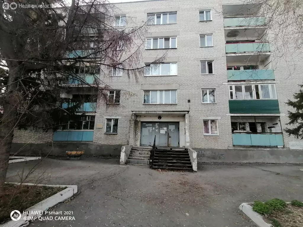 1к в 8-комнатной квартире (12 м) - Фото 1