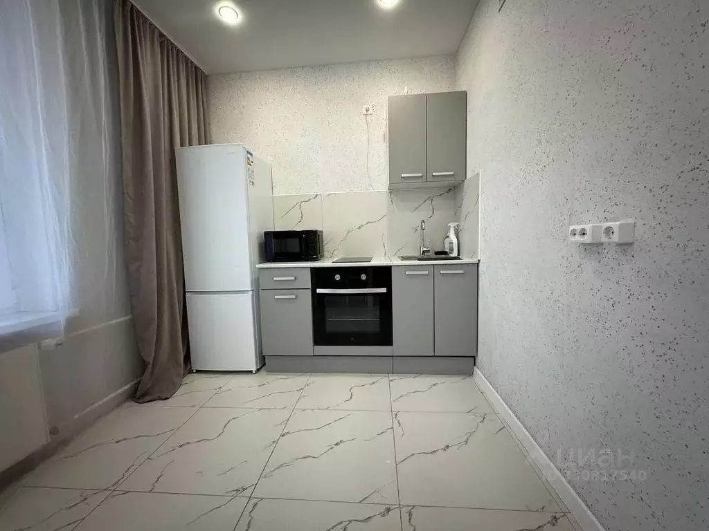 1-к кв. Татарстан, Казань ул. Сабира Ахтямова, 1к1 (38.0 м) - Фото 2