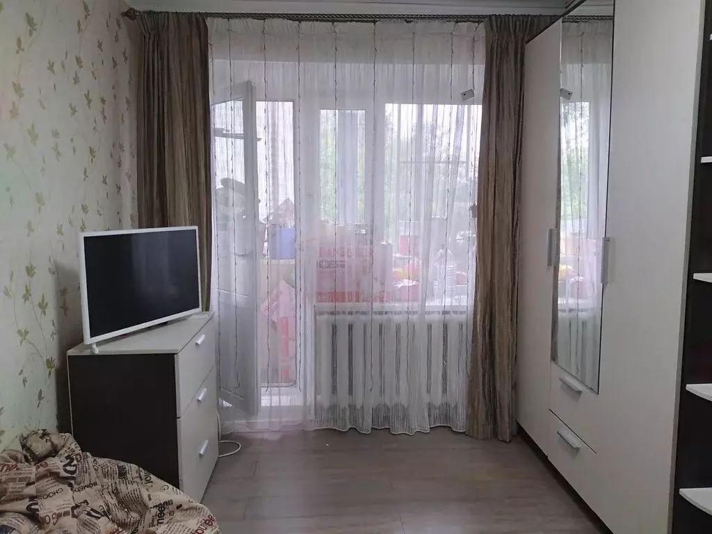 Продается 2-комнатная квартира - Фото 1