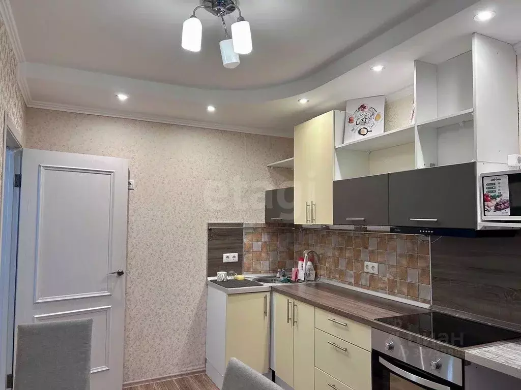 1-к кв. Тюменская область, Тюмень ул. 50 лет Октября, 57Ак1 (37.0 м) - Фото 1