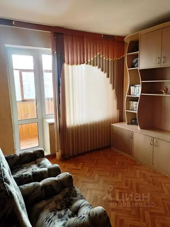 2-к кв. Омская область, Омск Волочаевская ул., 15Е (47.0 м) - Фото 1