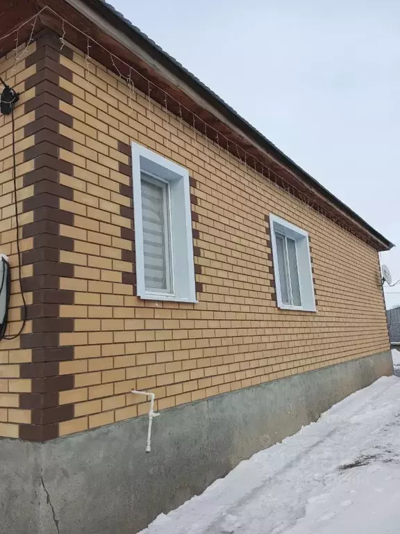 Дом в Оренбургская область, Оренбургский район, Экспериментальный ... - Фото 2