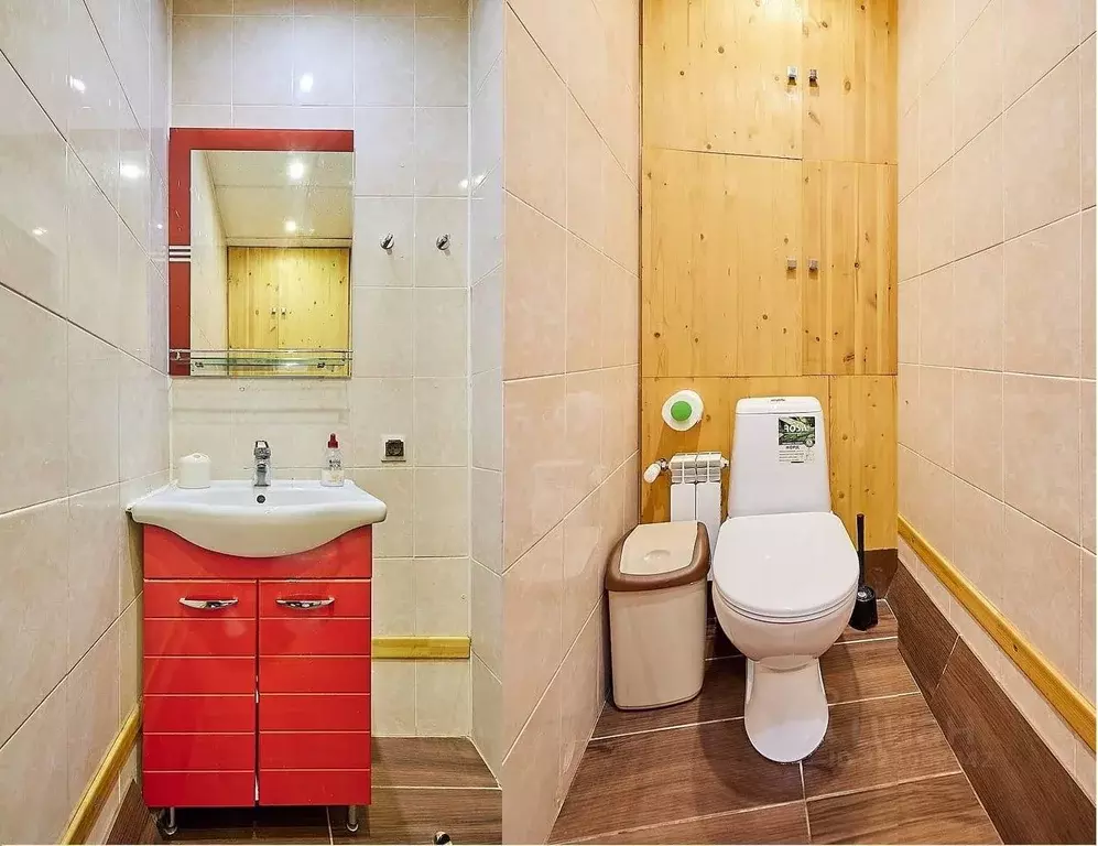 Комната Ленинградская область, Тихвин 1-й мкр, 42 (30.0 м) - Фото 2