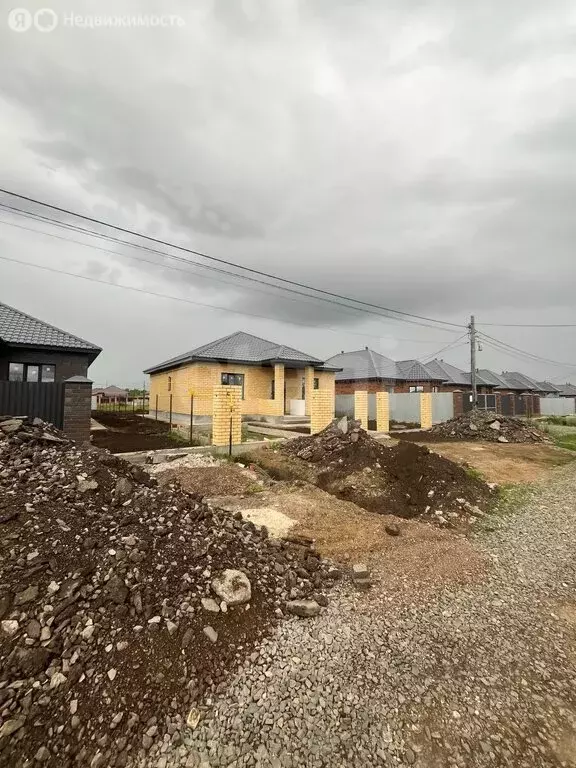 Дом в Ивановский сельсовет, ТСН Ивановское, Целинная улица (120 м) - Фото 1