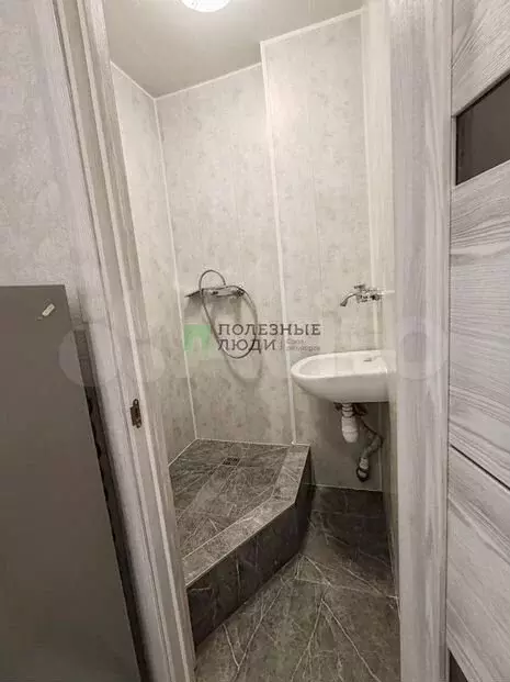 Квартира-студия, 18м, 2/5эт. - Фото 0