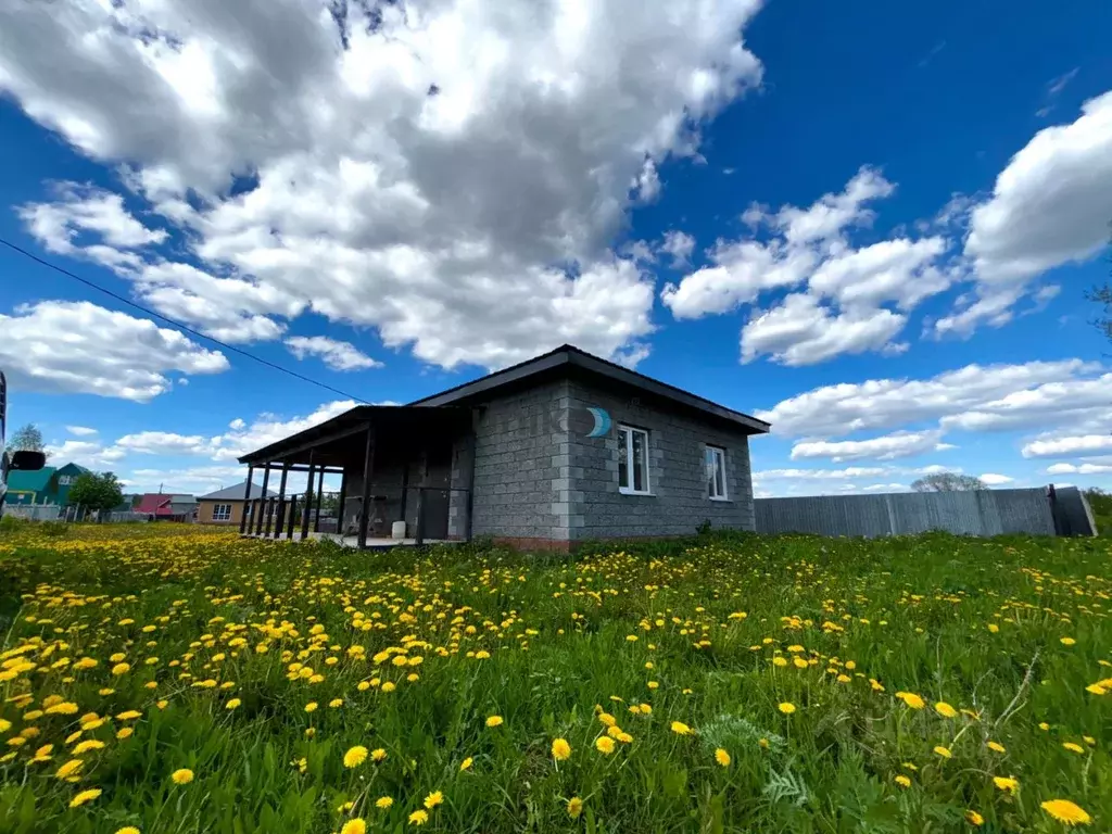 Дом в Башкортостан, Иглинский район, Калтымановский сельсовет, с. ... - Фото 2