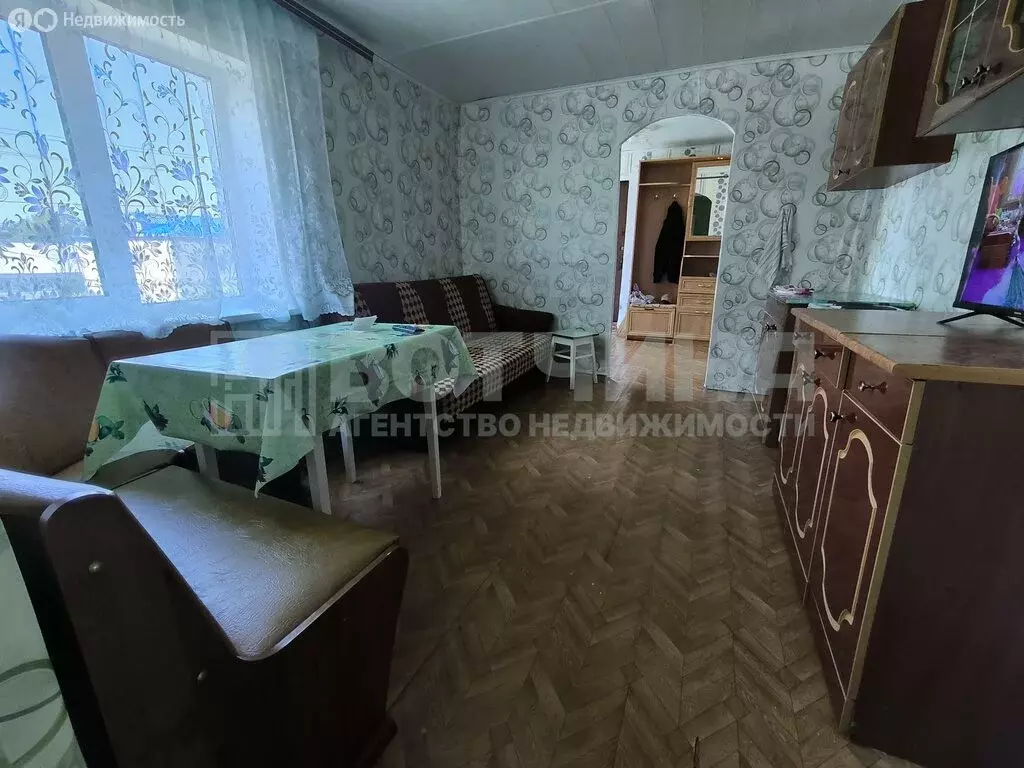 2-комнатная квартира: Арзамас, улица Гладкова, 29Б (70 м) - Фото 1