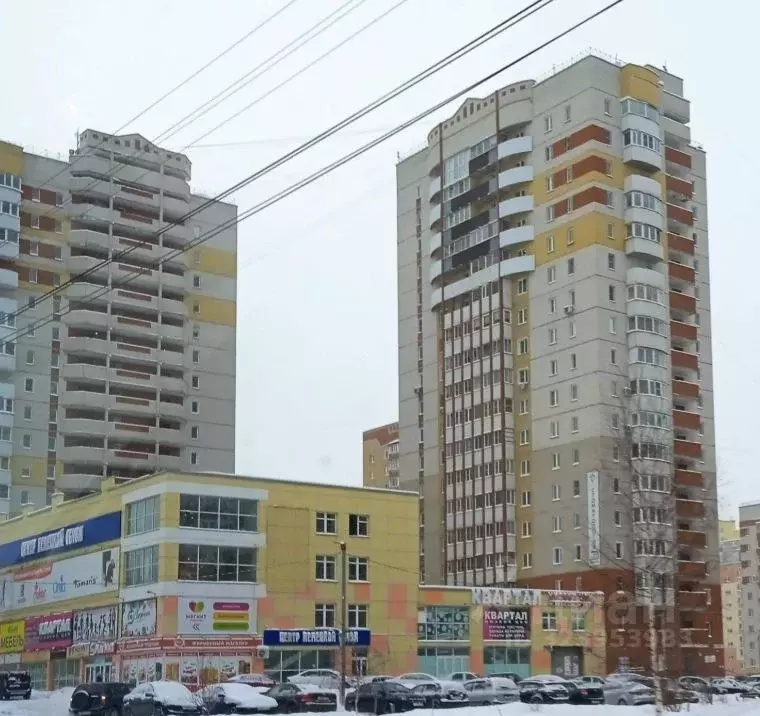 3-к кв. Кировская область, Киров ул. Ленина, 191 (67.8 м) - Фото 2