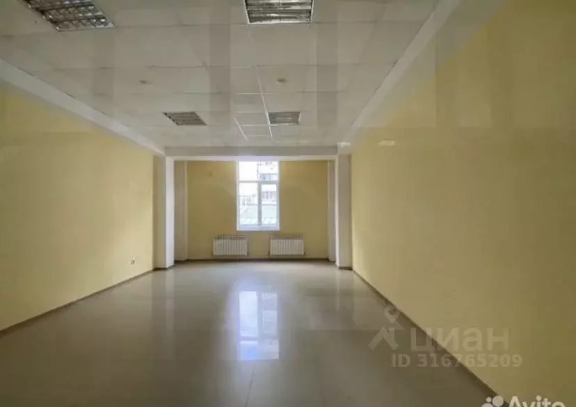 Офис в Ставропольский край, Ессентуки Кисловодская ул., 30Ак6 (35 м) - Фото 0
