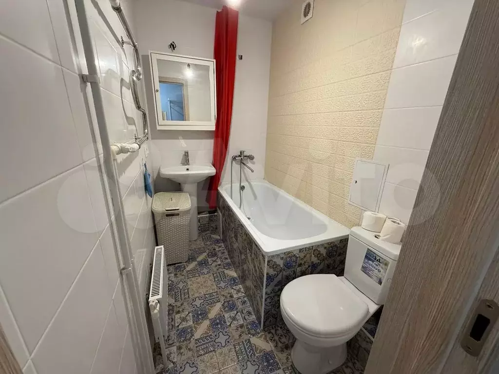 2-к. квартира, 55 м, 3/3 эт. - Фото 0