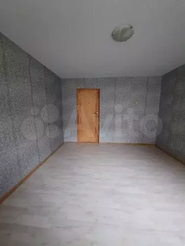 Комната 13,6 м в 8-к., 3/9 эт. - Фото 1
