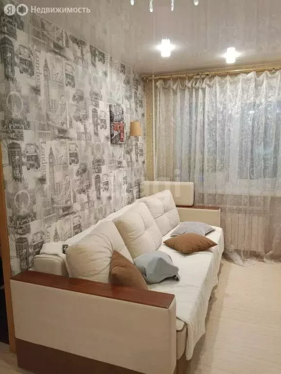 2-комнатная квартира: Хабаровск, 1-й микрорайон, улица Калараша, 15 ... - Фото 1