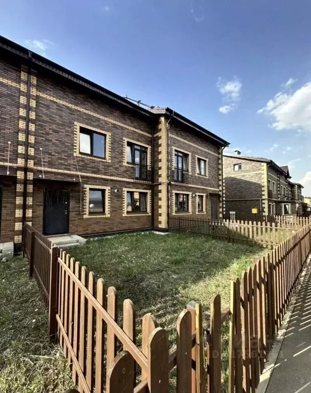 Таунхаус в Московская область, Мытищи городской округ, д. Шолохово ул. ... - Фото 1