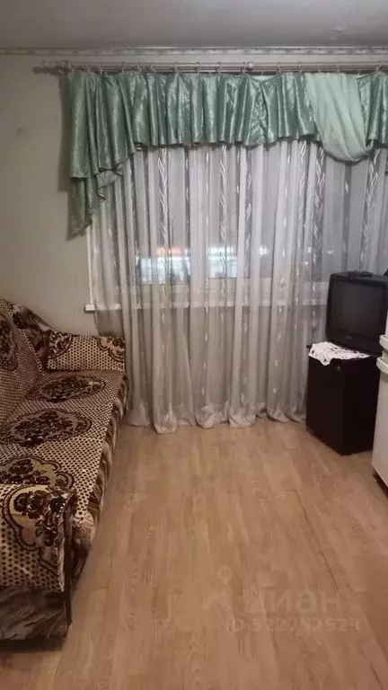 Комната Саратовская область, Саратов просп. Энтузиастов, 50 (15.0 м) - Фото 1