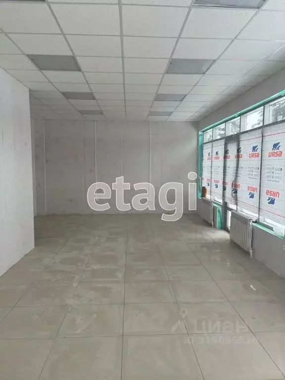 Помещение свободного назначения в Саратовская область, Балашов ул. ... - Фото 1