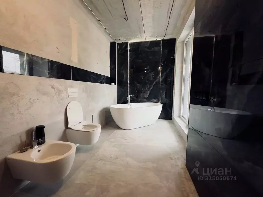 Дом в Калининградская область, Калининград Ключевая ул., 19 (320 м) - Фото 1