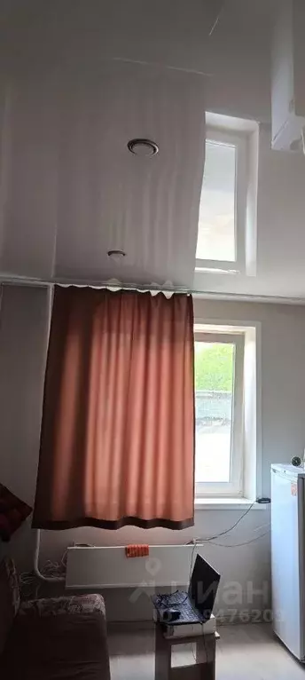 Комната Красноярский край, Красноярск ул. Калинина, 10 (12.0 м) - Фото 2