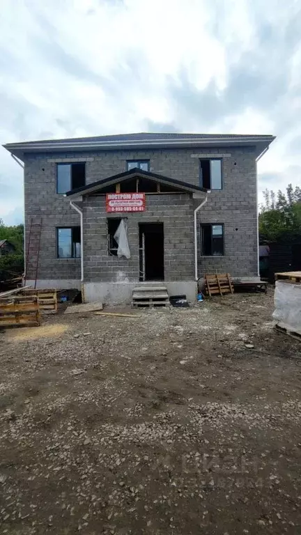 Дом в Красноярский край, Красноярск Даурская ул., 17/283 (250 м) - Фото 0
