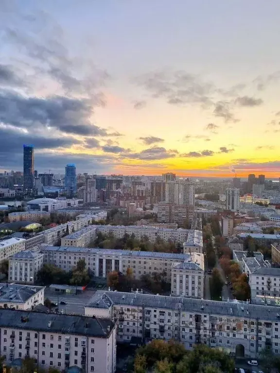 1-к кв. Свердловская область, Екатеринбург ул. Свердлова, 32Б (35.0 м) - Фото 2