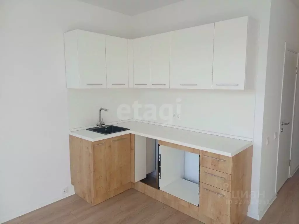 Студия Тюменская область, Тюмень ул. Юрия Рогачева, 11к1 (20.9 м) - Фото 1