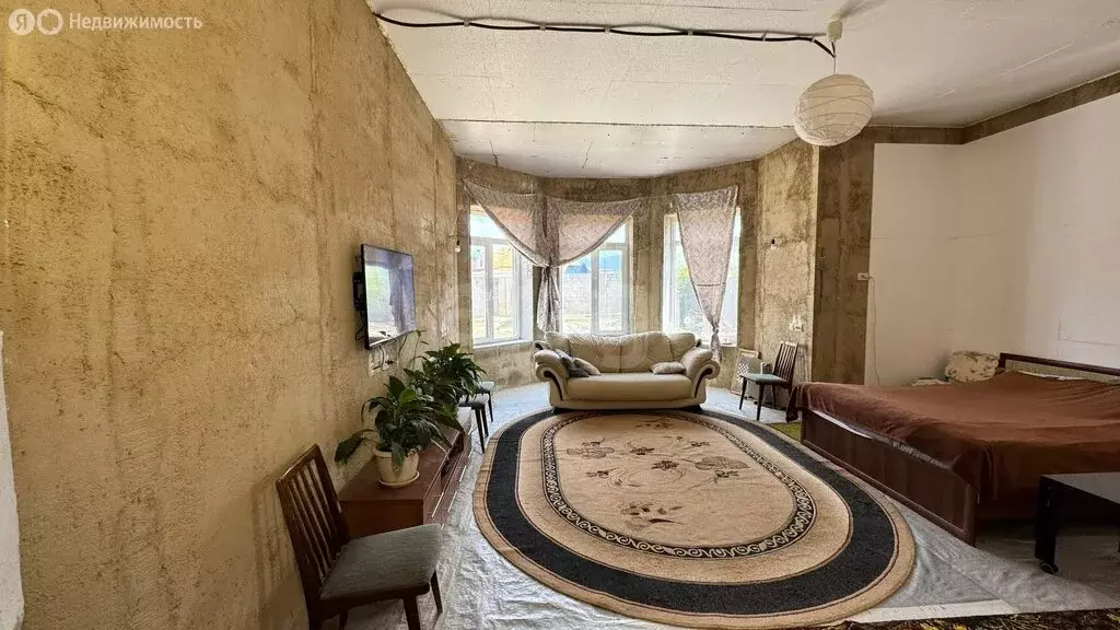 Дом в Добровское сельское поселение, село Заречное, Гаражная улица ... - Фото 1