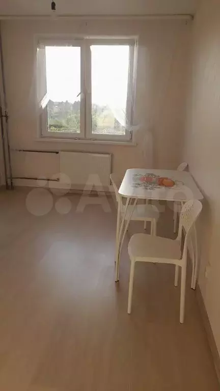 2-к. квартира, 52 м, 4/10 эт. - Фото 1