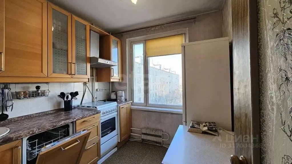 4-к кв. Москва ул. Молдагуловой, 28К1 (63.0 м) - Фото 0