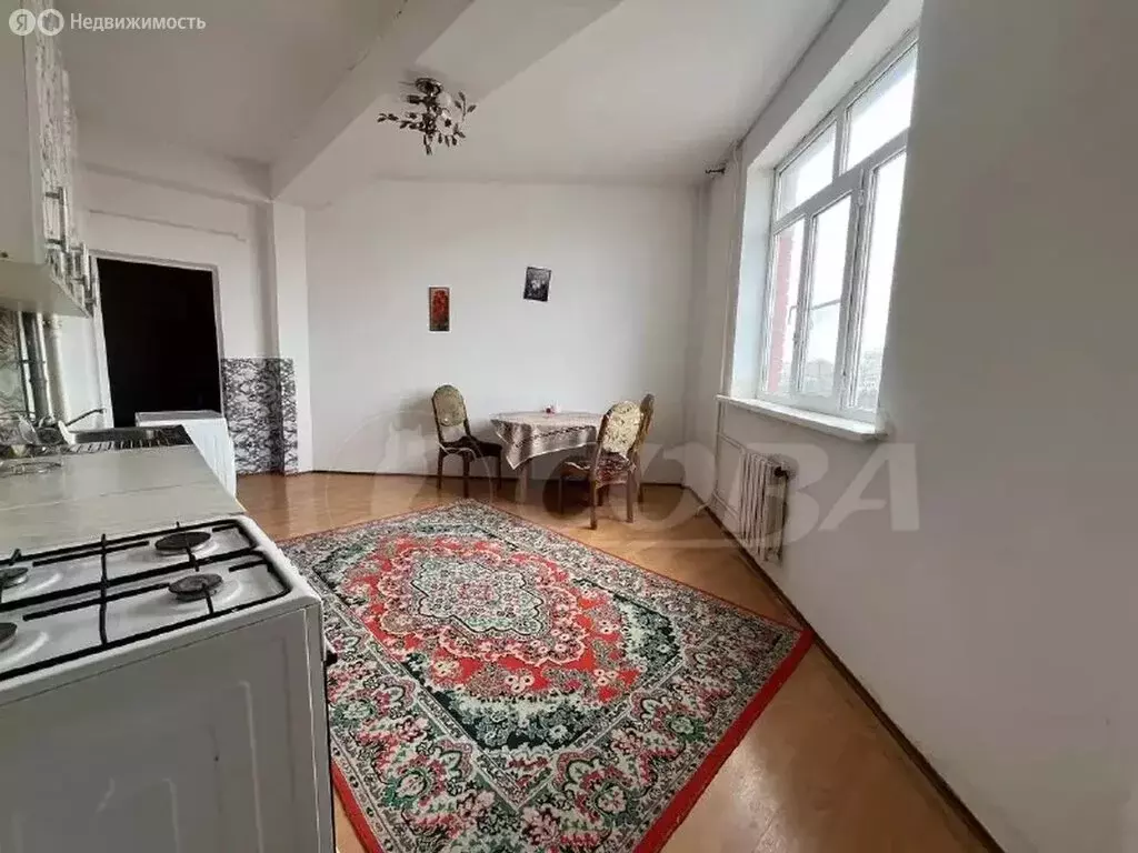 2-комнатная квартира: Махачкала, улица Гайдара Гаджиева, 1Б (99 м) - Фото 2