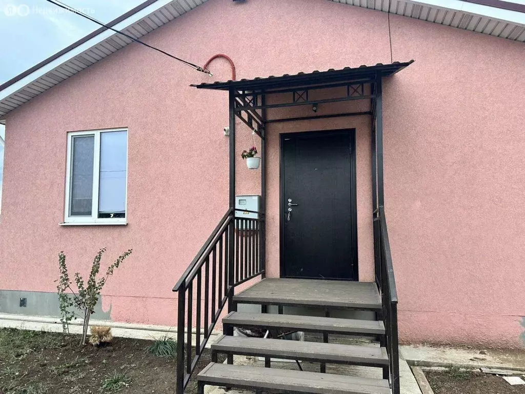 Дом в Сакский район, село Уютное (81.2 м) - Фото 2