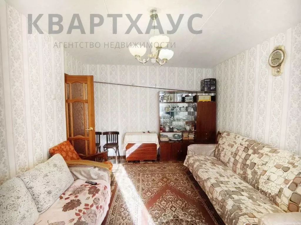 2-к кв. Волгоградская область, Волгоград Казахская ул., 32 (50.4 м) - Фото 1