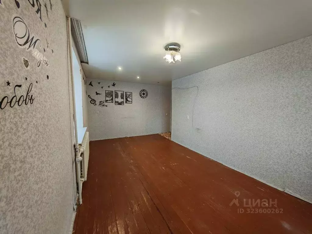 2-к кв. Свердловская область, Полевской ул. Карла Маркса, 1 (42.3 м) - Фото 1