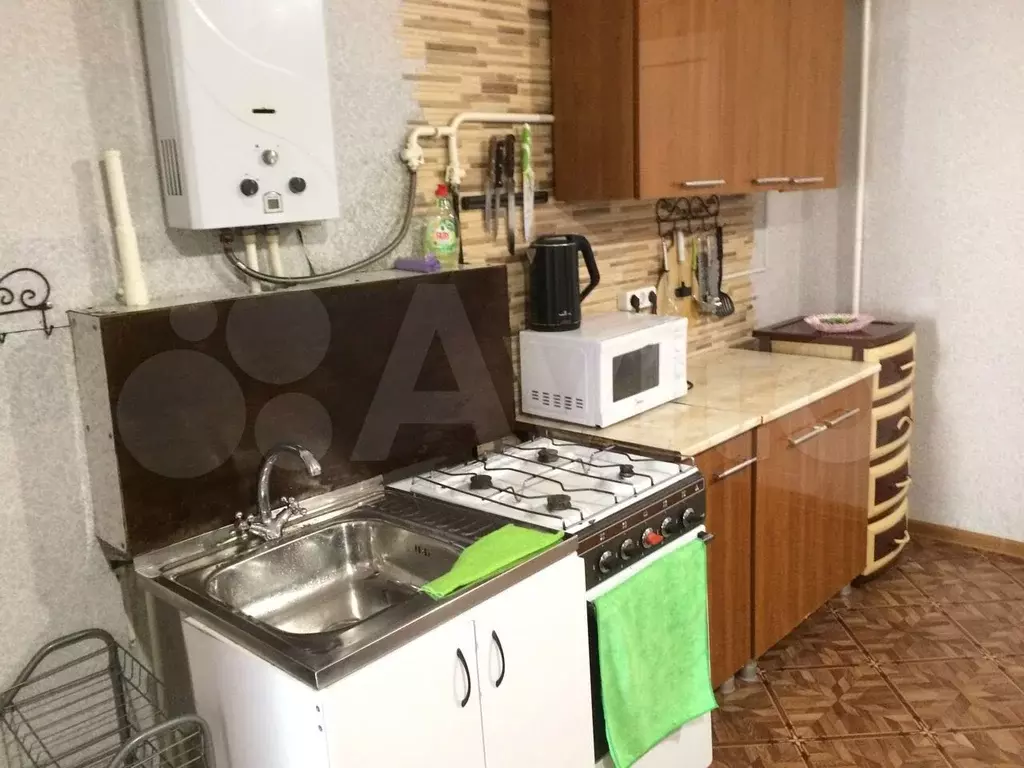 4-к. квартира, 75 м, 1/3 эт. - Фото 1