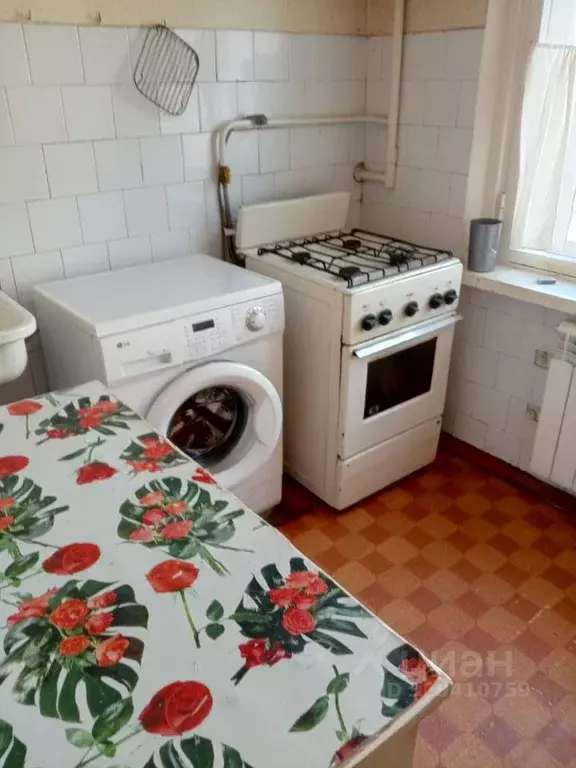 2-к кв. Брянская область, Брянск ул. Камозина, 46 (47.0 м) - Фото 1