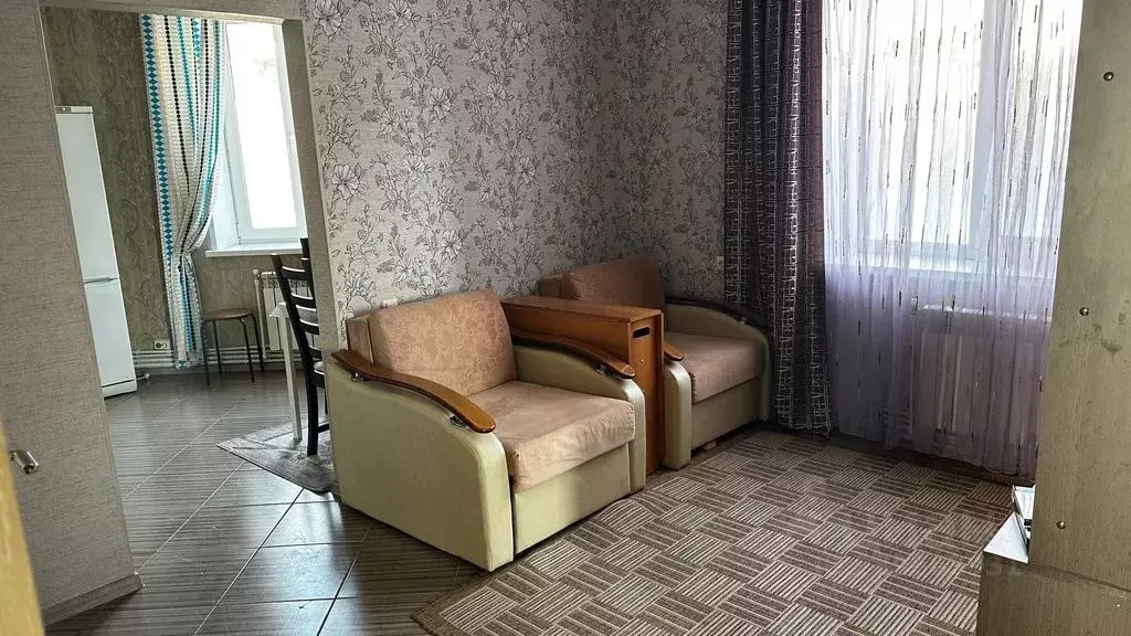 3-к кв. Самарская область, Самара Арцыбушевская ул., 8 (64.0 м) - Фото 2