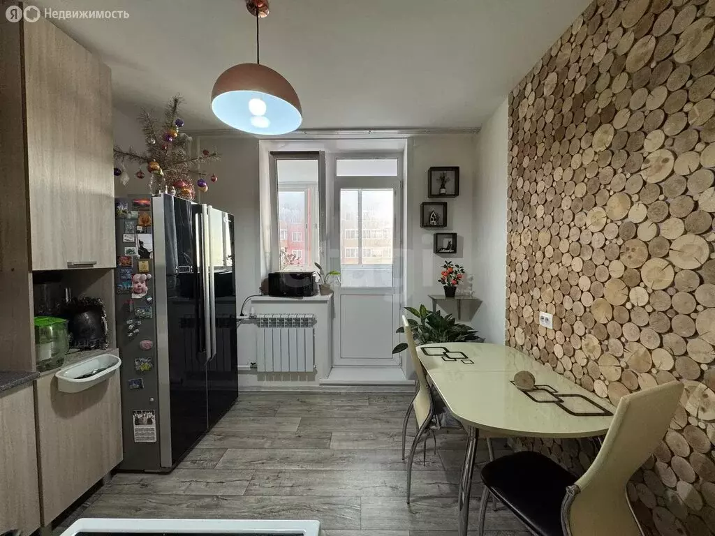 2-комнатная квартира: Сосновоборск, проспект Мира, 13 (50 м) - Фото 1