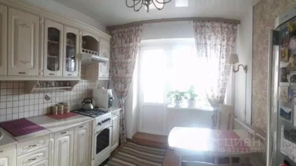 2-к кв. Саха (Якутия), Якутск ул. Жорницкого, 7/20 (63.0 м) - Фото 1