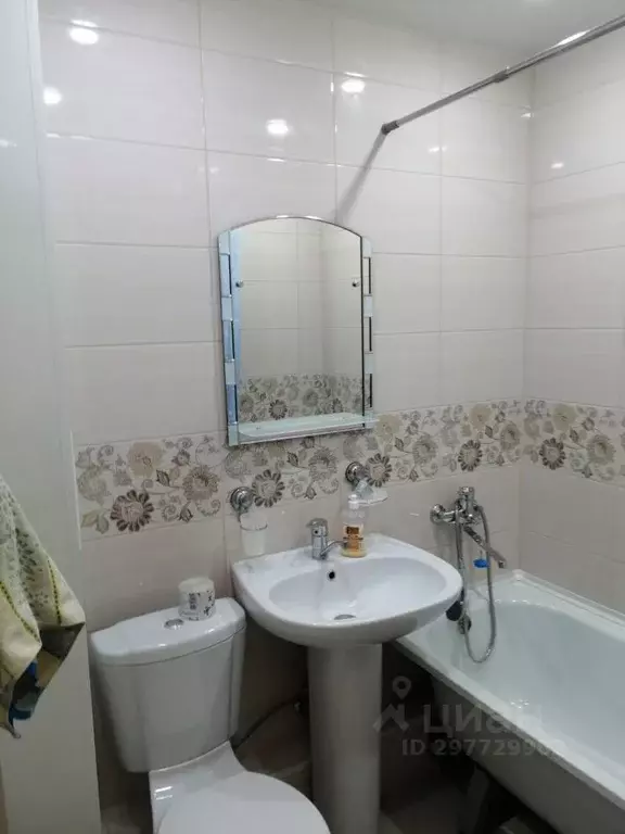 1-к кв. Северная Осетия, Владикавказ ул. Гугкаева, 63к3 (33.0 м) - Фото 2